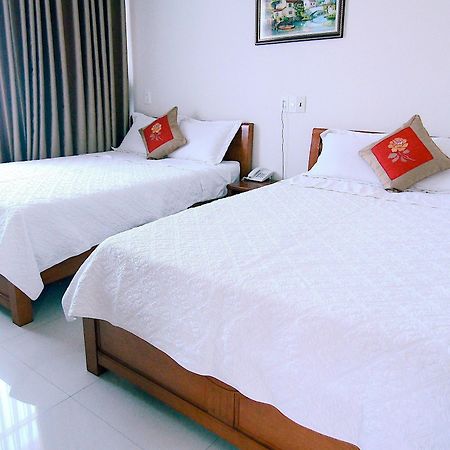 Hoang Dat Hotel Dong Hoi Esterno foto