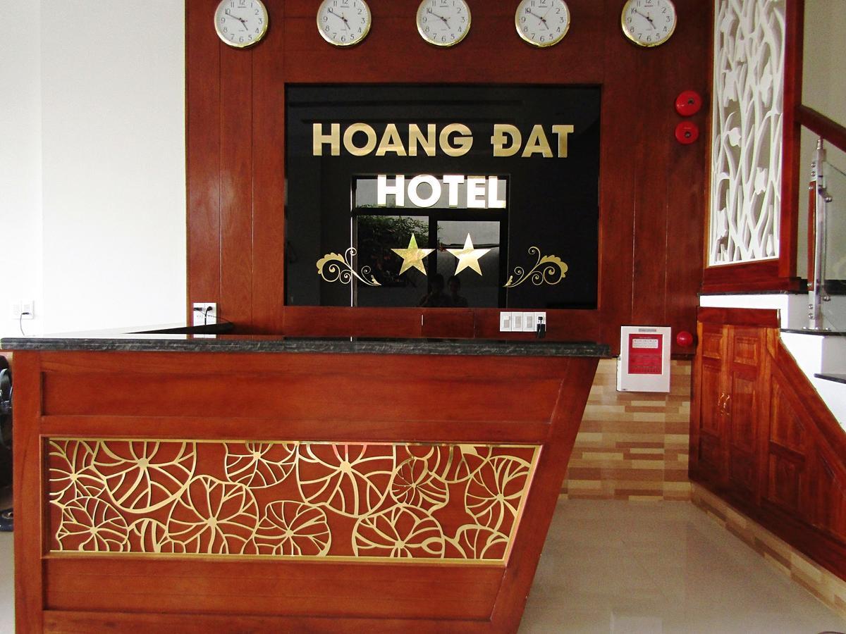 Hoang Dat Hotel Dong Hoi Esterno foto